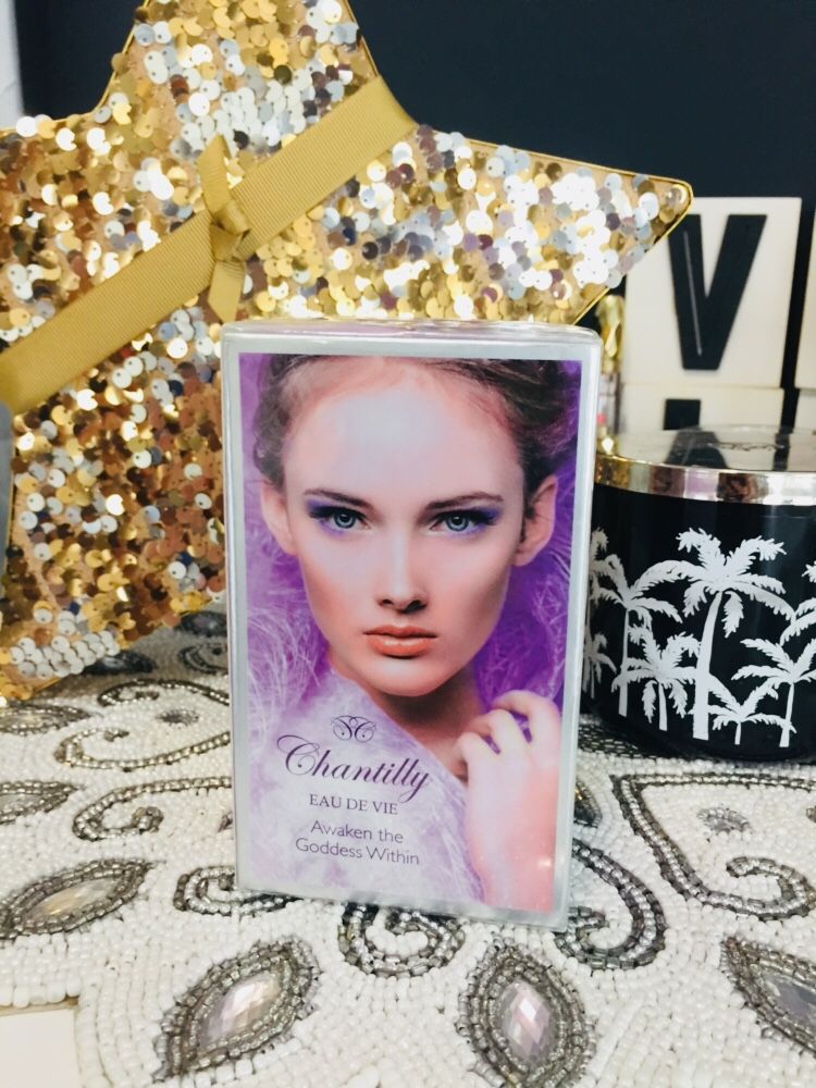 Chantilly perfume for women