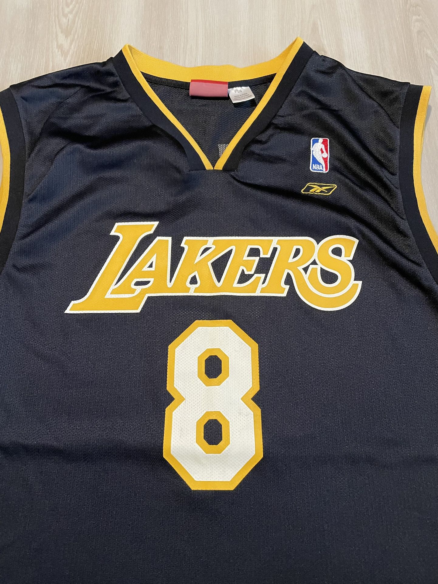 Vintage Reebok Kobe Bryant 8 Los Angeles Lakers NBA Jersey Authentic Mens  Large for Sale in Spring, TX - OfferUp