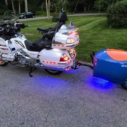 2008 Honda Goldwing And A Unigo Trailer