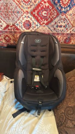 Evenflo Convertible Car Seat lightweight very clean like new