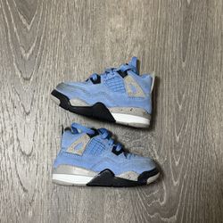 Jordan 4 University Blue