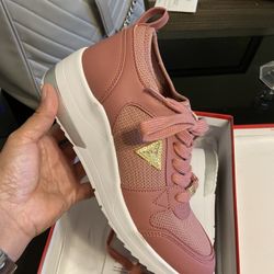 Guess Shoes Wedges Size 7