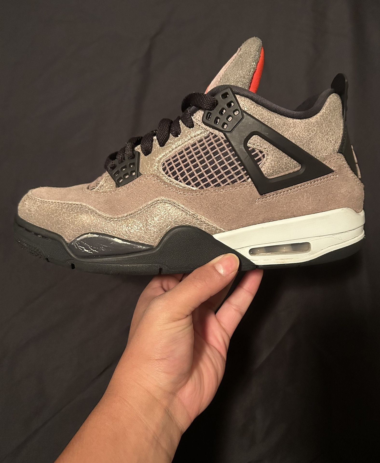 Jordan 4 Taupe Haze | Size 8’5| Used But In Good Condition & Comes W Box