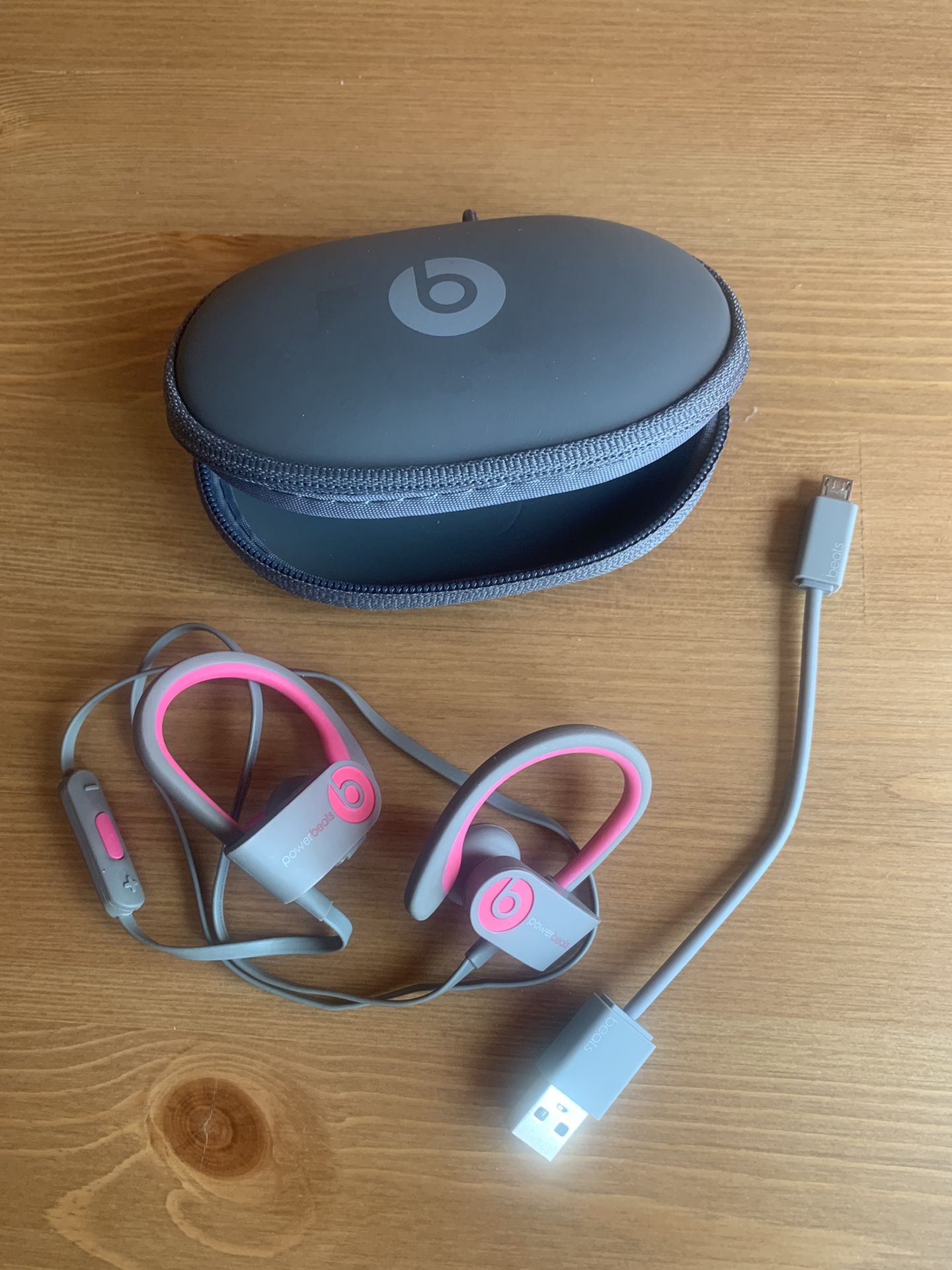Beats wireless headphones - pink and gray - excellent condition