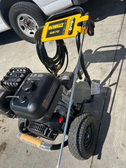 Dewalt 4400 Psi Pressure Washer Gasoline