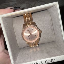 Michael Kors Rose gold Watch 