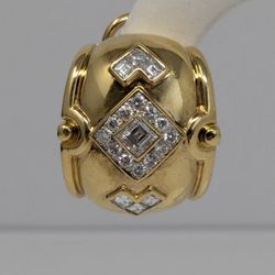18k Yellow Gold Diamond Fashion Earrings 