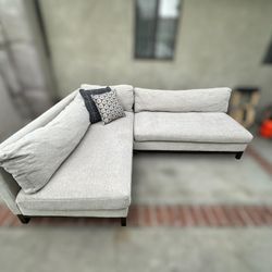 Arwen Corner Sectional Couch