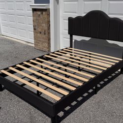 Full Size Bed Frame with Headboard – Good Condition 