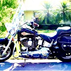 Harley Davidson Classic Softail Collectors Edition Bike - Black 1997