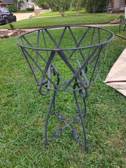 Huge sz IRON plant stand garden decor