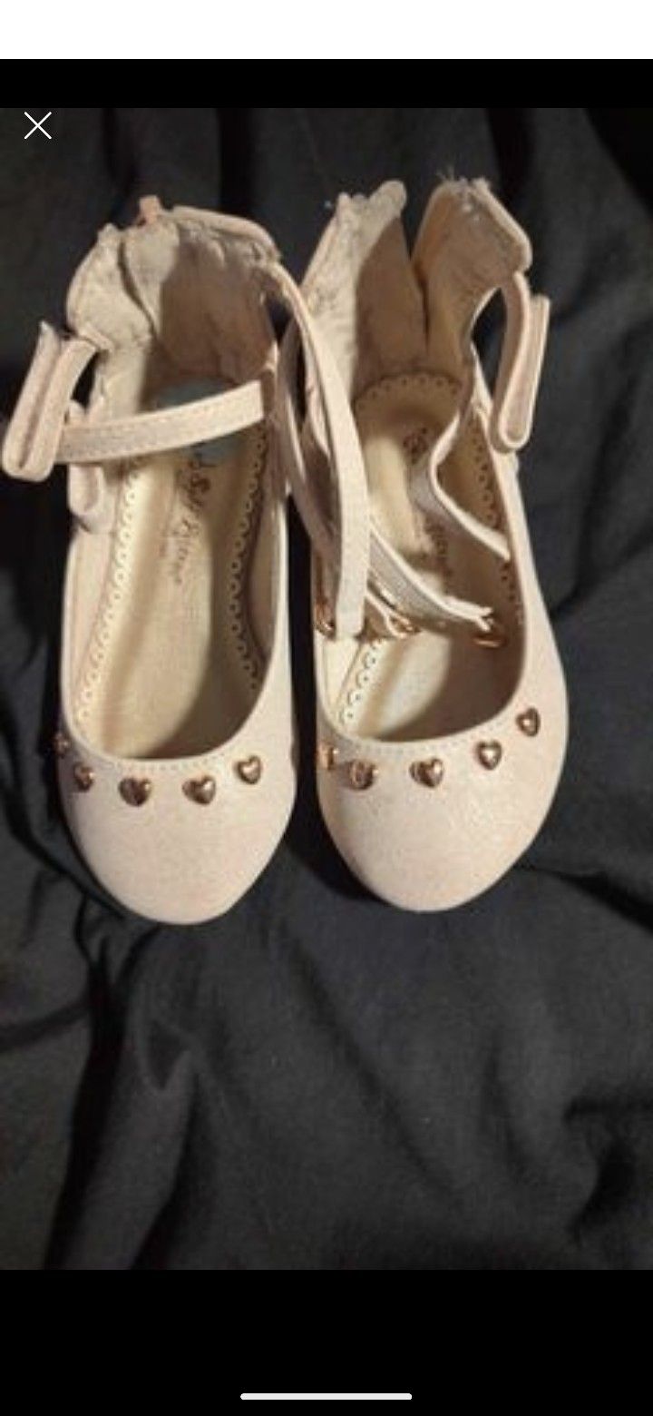 Toddler Girl Size 6 Flats