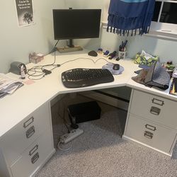 Office Desk (white)