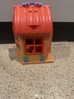 PEPPA PIG carry house toy