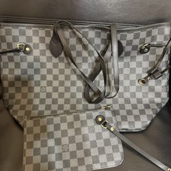 LV Never full Handbag
