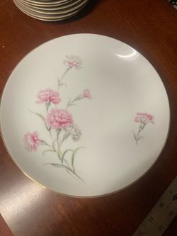 Royal Court Carnation Fine China Set