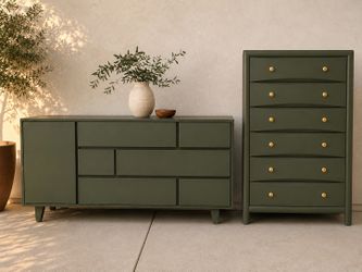 The Thistle Creek Bedroom Set