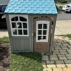 Kid craft Outdoor Wooden Playhouse