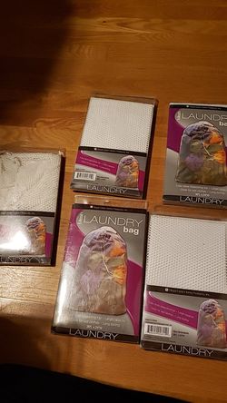 Lock of 5 laundry bags