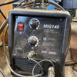 Rear Gear 140 MiG Welder Flux Core