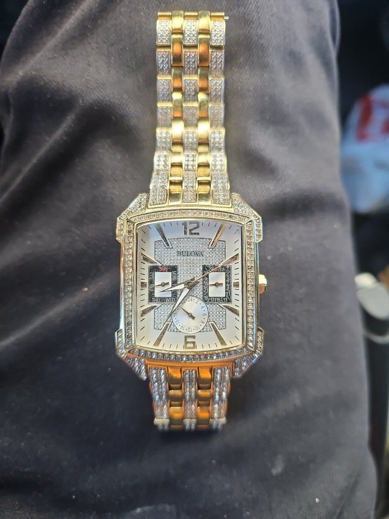 Bulova Watch & Invicta Watch