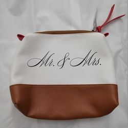 Newlywed Theme Travel Bag