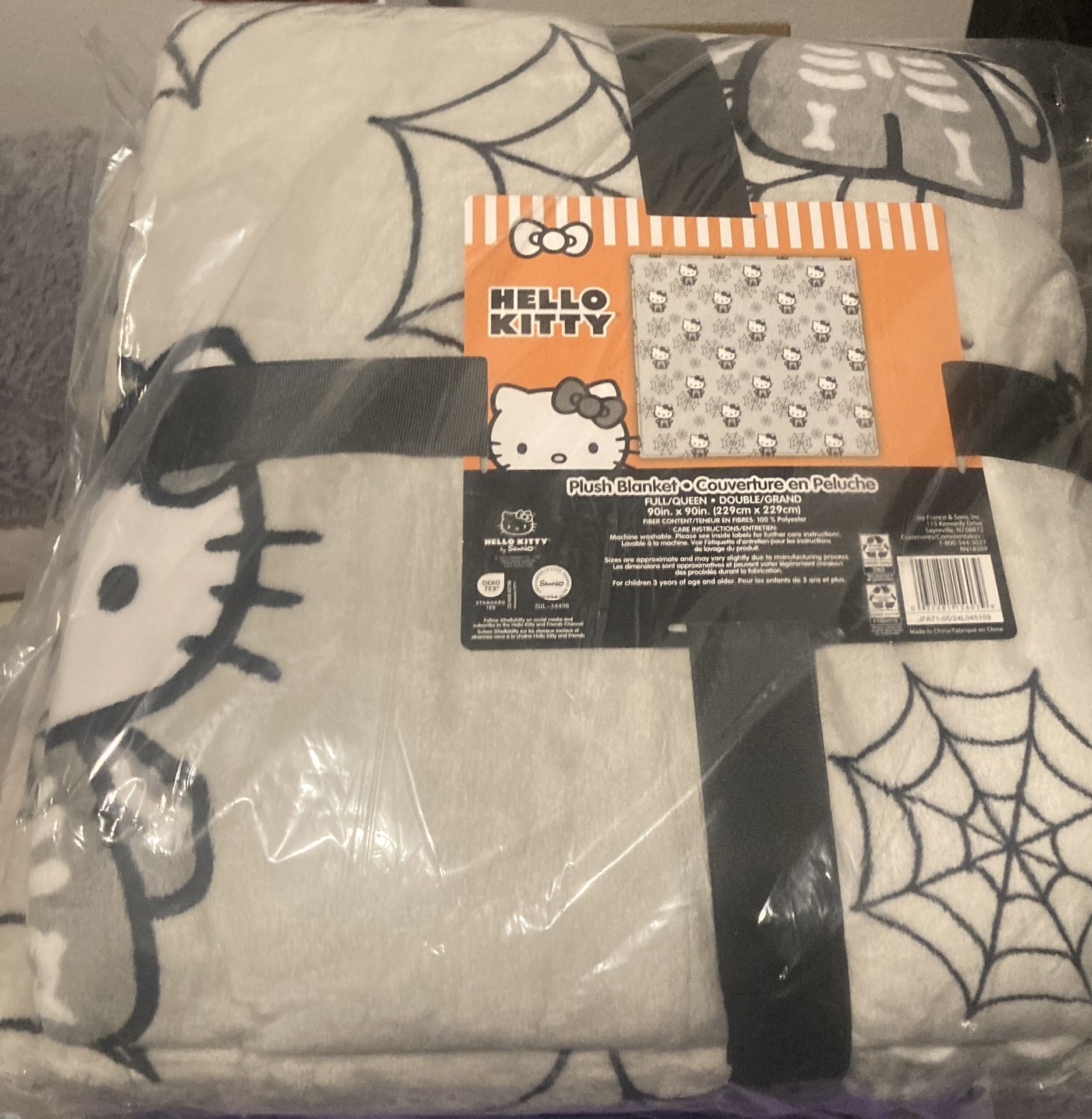Hello Kitty Blanket