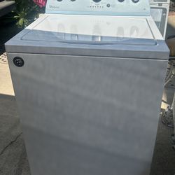 2017 Whirlpool washer and dryer