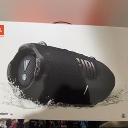 JBL Xtreme 4 Bluetooth Speaker – Brand New Sealed