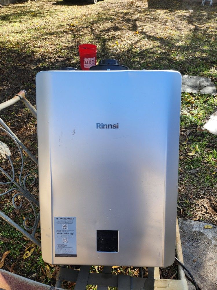 Rinnai RXP199i Tankless Water Heater