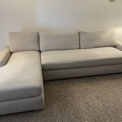 Restoration Hardware Maxwell Left-Arm Chaise Sectional (Couch / Sofa )