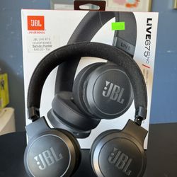JBL Live 675NC Wireless True Adaptive Noise-cancelling On-Ear Headphones
