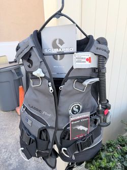 Scubapro Dive Gear Package - Classic Plus BCD, Glide BCD, MK25/S600 Reg & Uwatec Computer