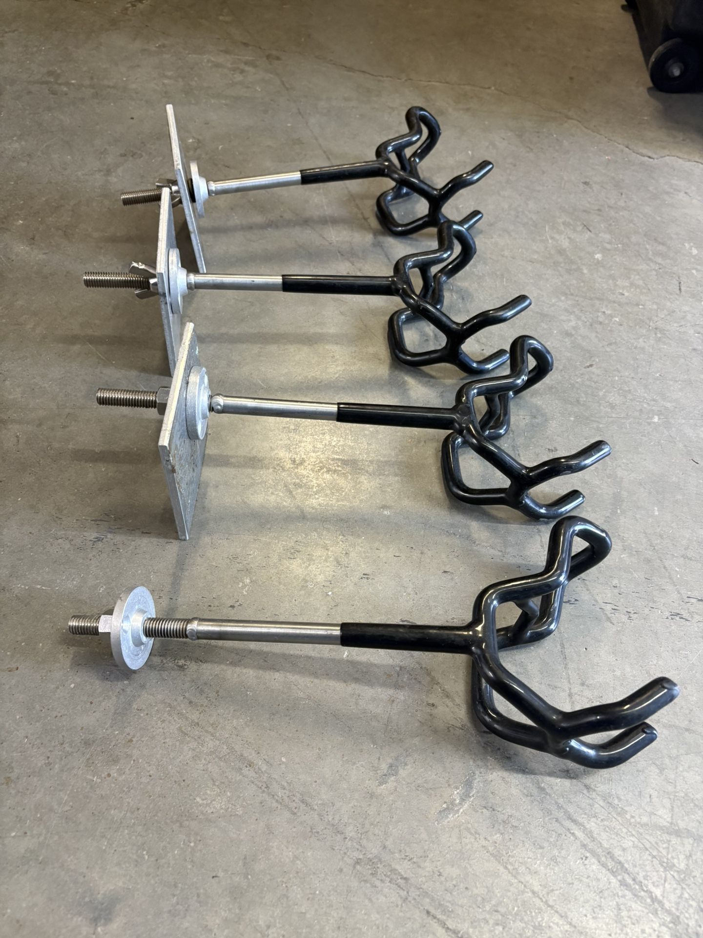 4 Driftmaster Fishing Rod Holders