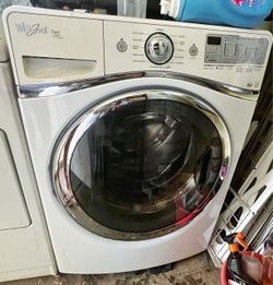 Whirlpool Duet Steam Front-Load Washer