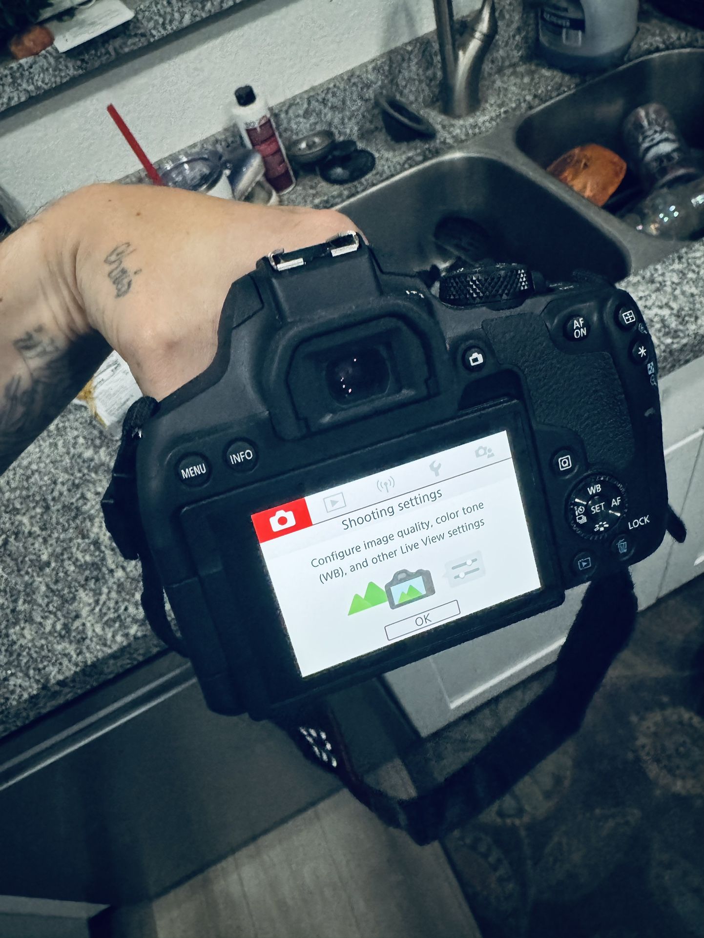 Canon T8i Dslr Touchscreen Camera(body Only)