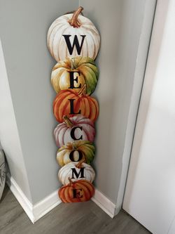 New !!! Holiday Sign