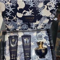Versace
Women's 4-Pc. Dylan Blue Pour Femme Eau De Parfum Set