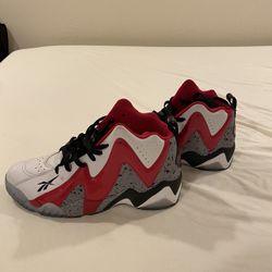 Size 13 Reebok
