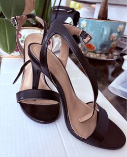 open-toe heeled sandals