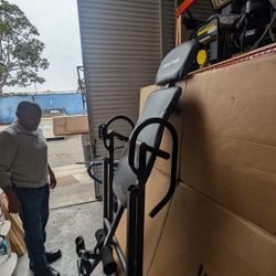 Innova Heavy Duty Inversion Table – Adjustable – Like New