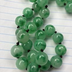 24” vintage hand tied jade necklace