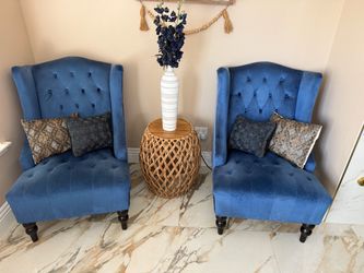 Set of 2 Blue Velvet Tufted Wingback Chairs
