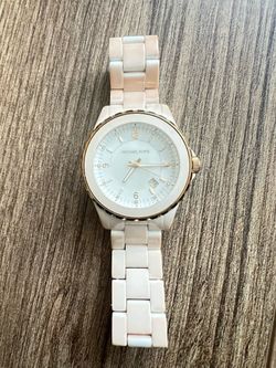 Michael Kors Women's Analog Dial Quartz Wrist