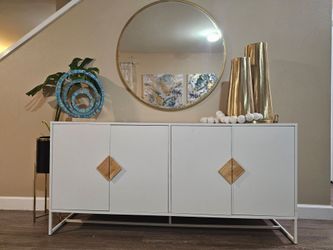 Table Solid wood special shape square handle design with 4 doors and double storage sideboard