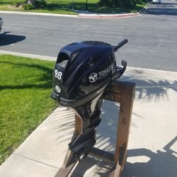Tohatsu 9.8 Outboard Motor 