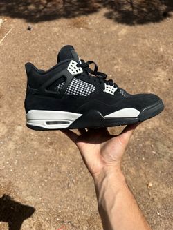 Air Jordan 4 Retro White Thunder Size 12