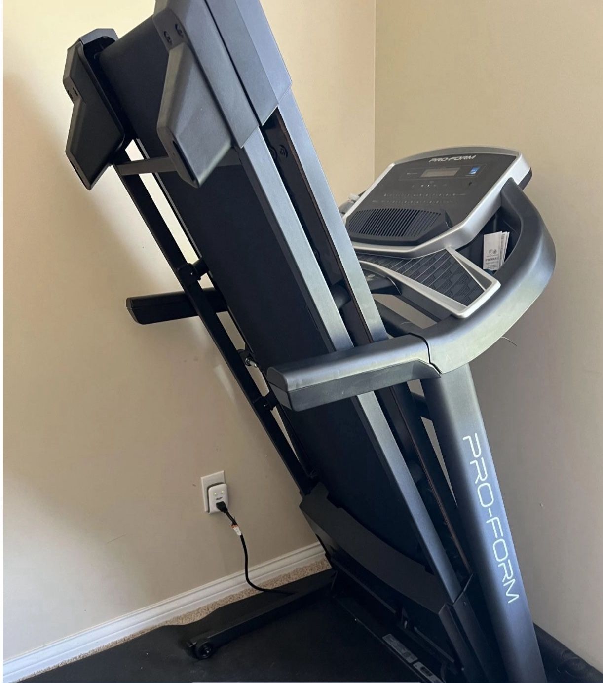 ProForm - Sport 5.5 Treadmill - Black