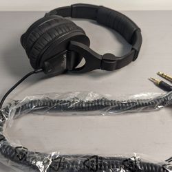 Sennheiser HD 280 Pro Wired Over-the-Ear Studio Headphone 