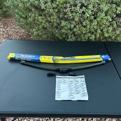Michelin windshield wiper blade 26” from the Michelin Guardian Total Performance edition-brand new, in a box. 